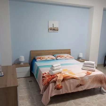 Marefuori * Джардіні-Наксос