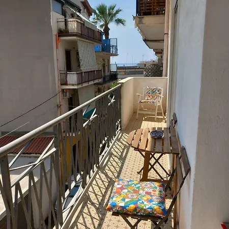 Marefuori * ジャルディーニ・ナクソス